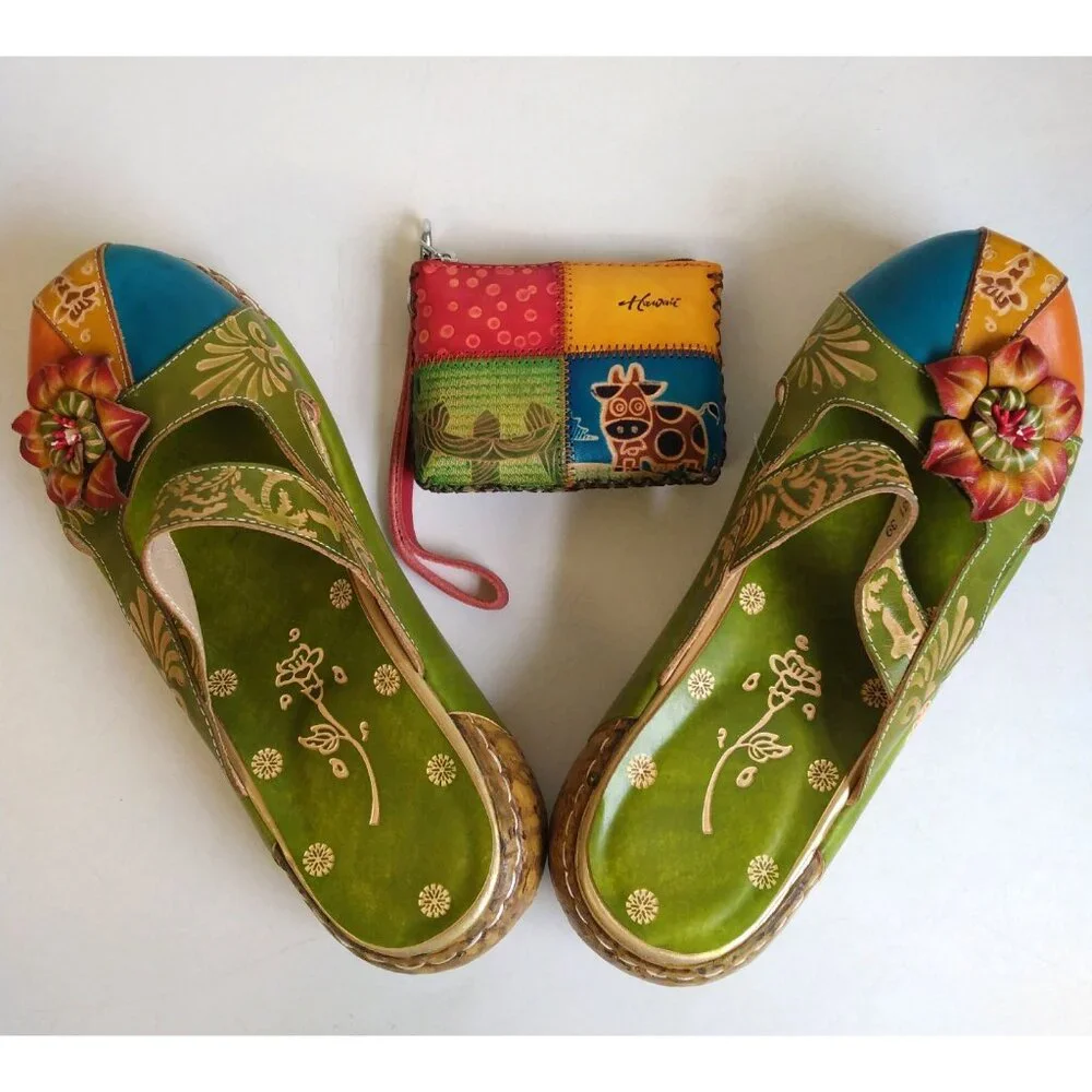 Women's Matching Leather Purse and Shoes Set